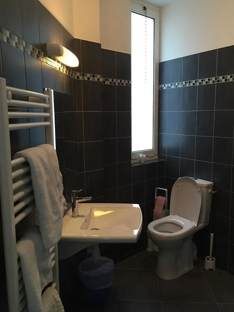 Hotel Moderne Maisons-Alfort