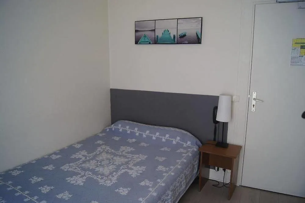 Hotel Moderne Maisons-Alfort 5*,